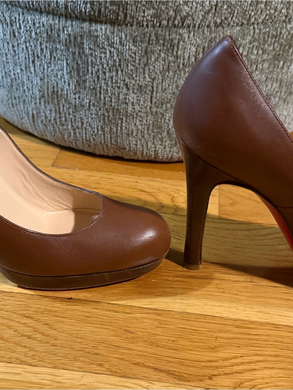 Christian Louboutin Brown Round-Toe Leather Pumps - Picture 2 of 7
